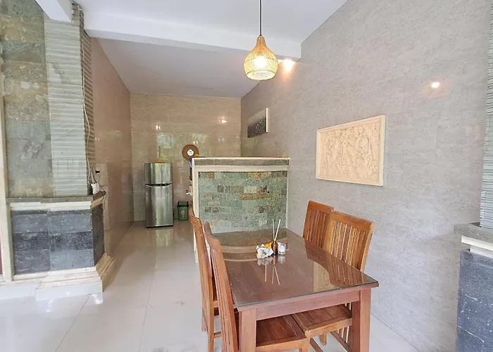 Maimai Sari Villa *